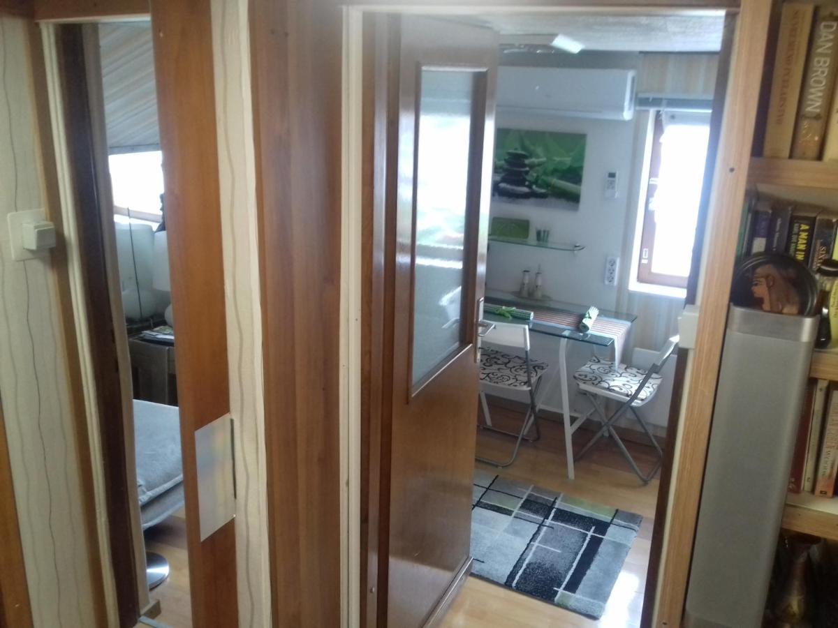 Apartment " Studio Green " Free Parking, Self Check-In Загреб Екстер'єр фото